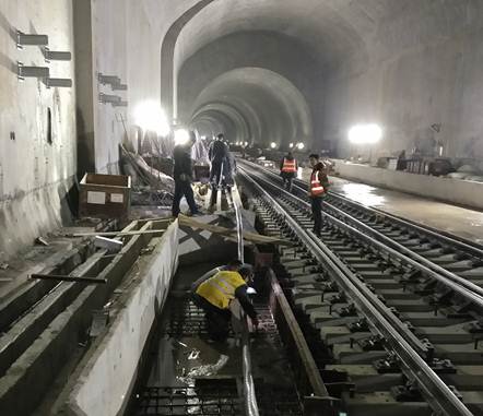 ������Fͨ�ž�·�w�Ĺ���